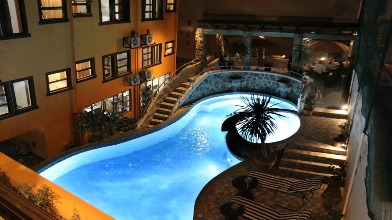 1775 Adriatico Suites Manila Dış mekan fotoğraf