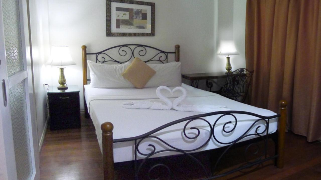 1775 Adriatico Suites Manila Dış mekan fotoğraf